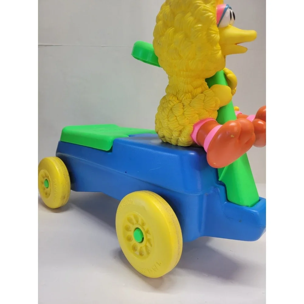 Vtg 1991 Playskool Big Bird Ride On Toy Bike Sesame street‎